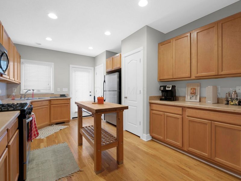 1103 Mount Pleasant Avenue, Columbus, OH 43201 Photo 12