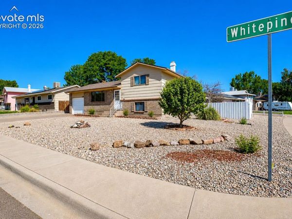 3501 White Pine Court, Pueblo, CO 81005