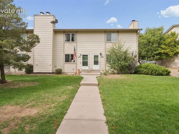 1874 Lanka Lane, Colorado Springs, CO 80915
