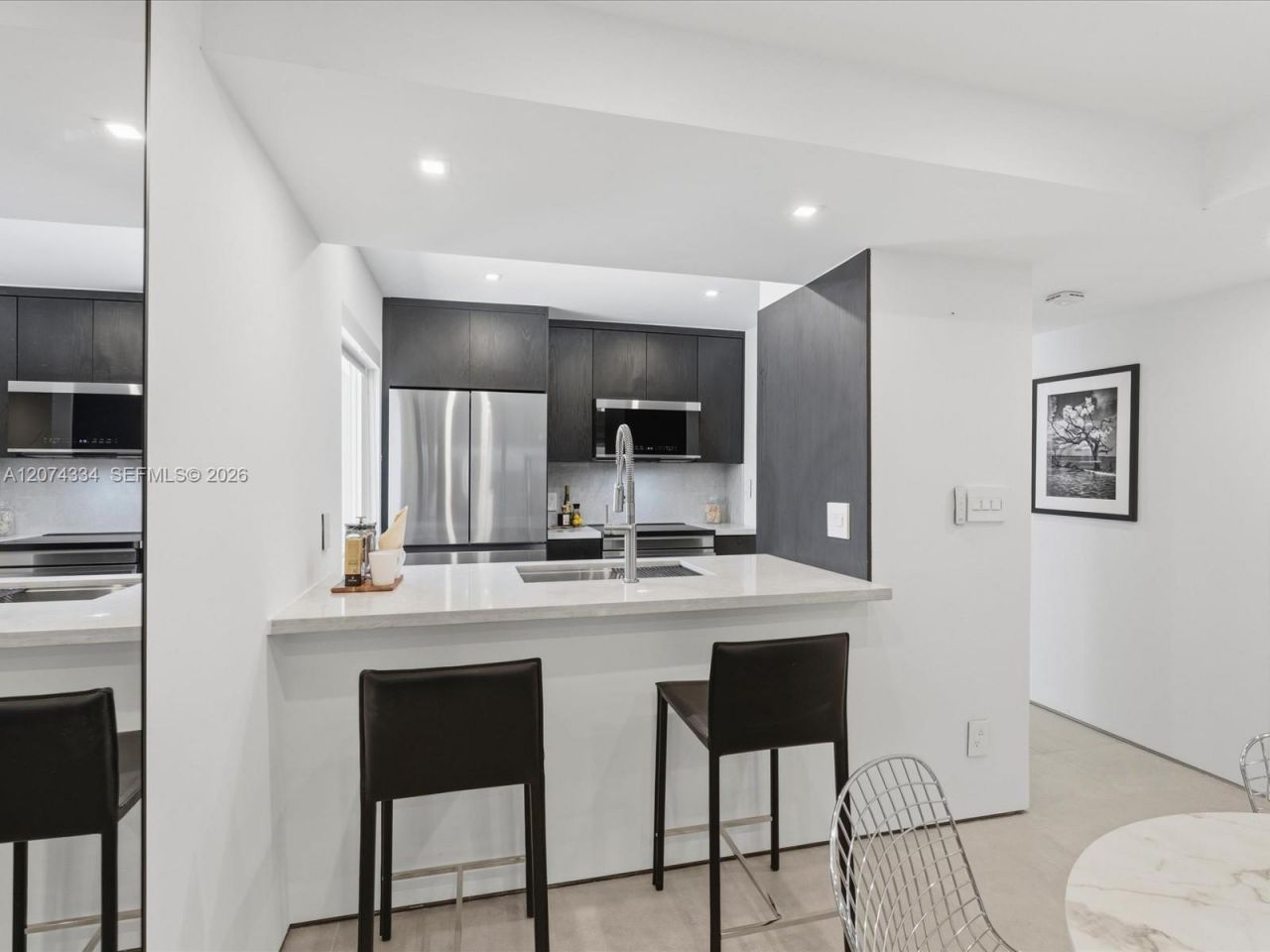 2945 Bridgeport Ave, Unit E, Coconut Grove, FL 33133 Photo
