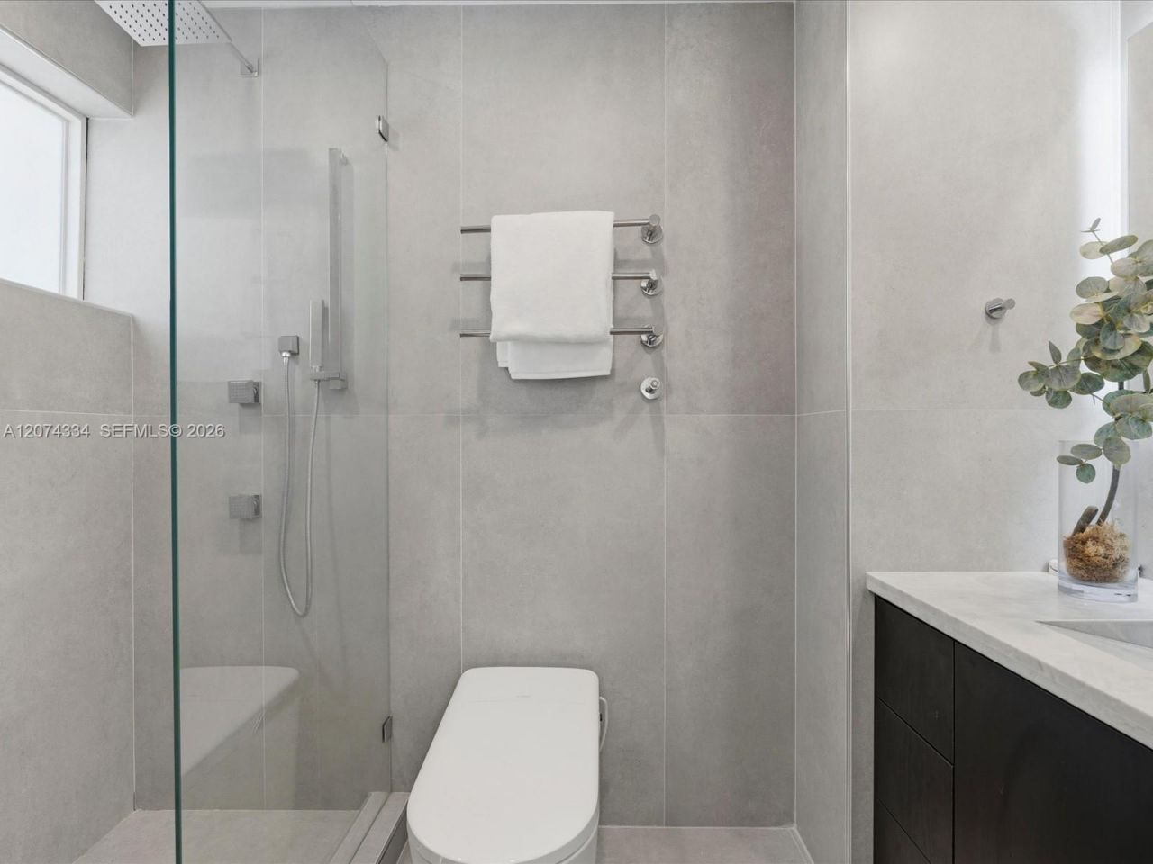 2945 Bridgeport Ave, Unit E, Coconut Grove, FL 33133 Photo