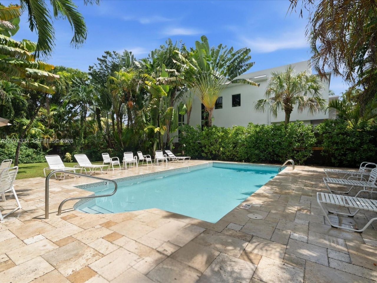 2945 Bridgeport Ave, Unit E, Coconut Grove, FL 33133 Photo