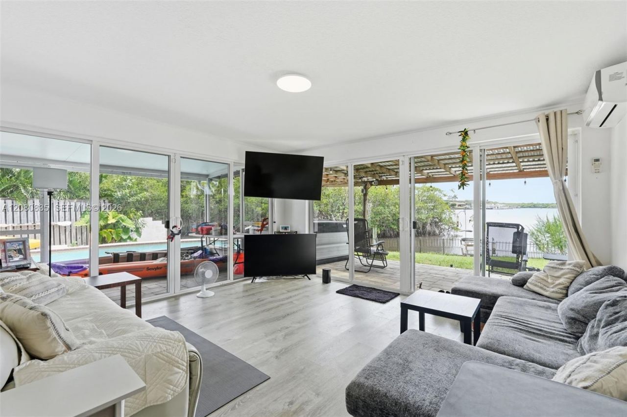 70 SW Hideaway Pl, Stuart, FL 34994 Photo