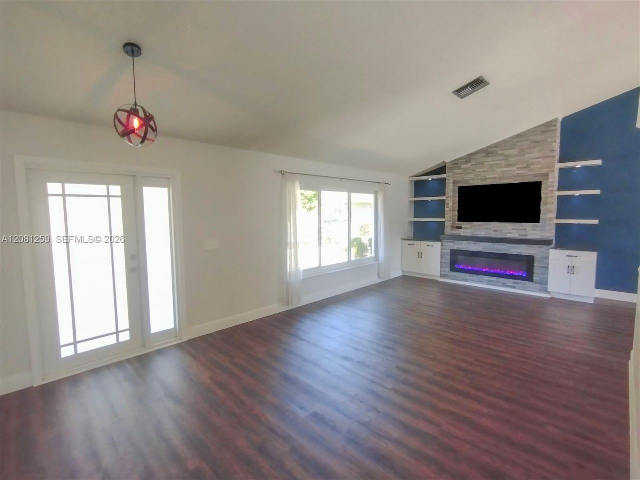 5780 Sun Pointe Circle , Boynton Beach, FL 33437 Photo