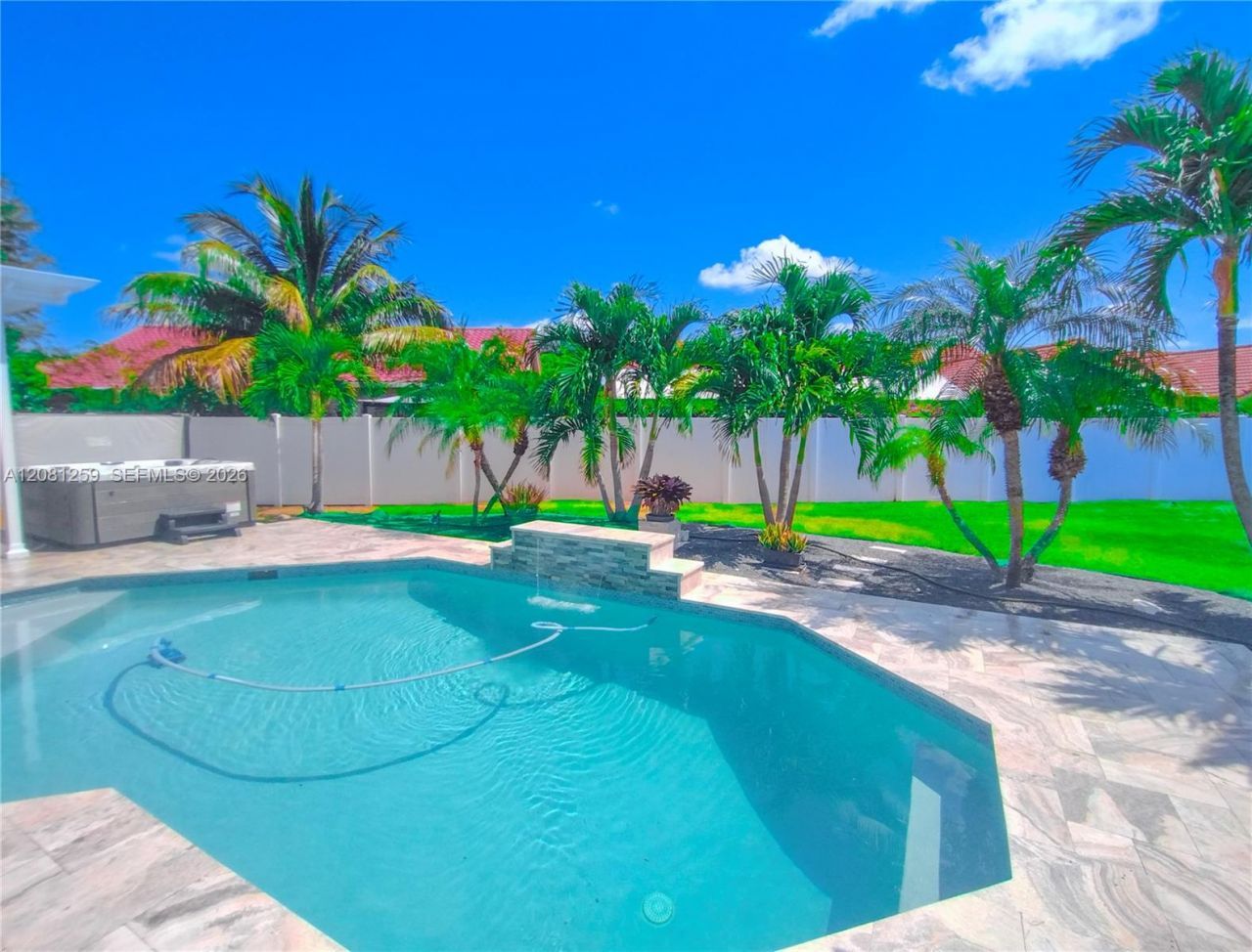 5780 Sun Pointe Circle , Boynton Beach, FL 33437 Photo