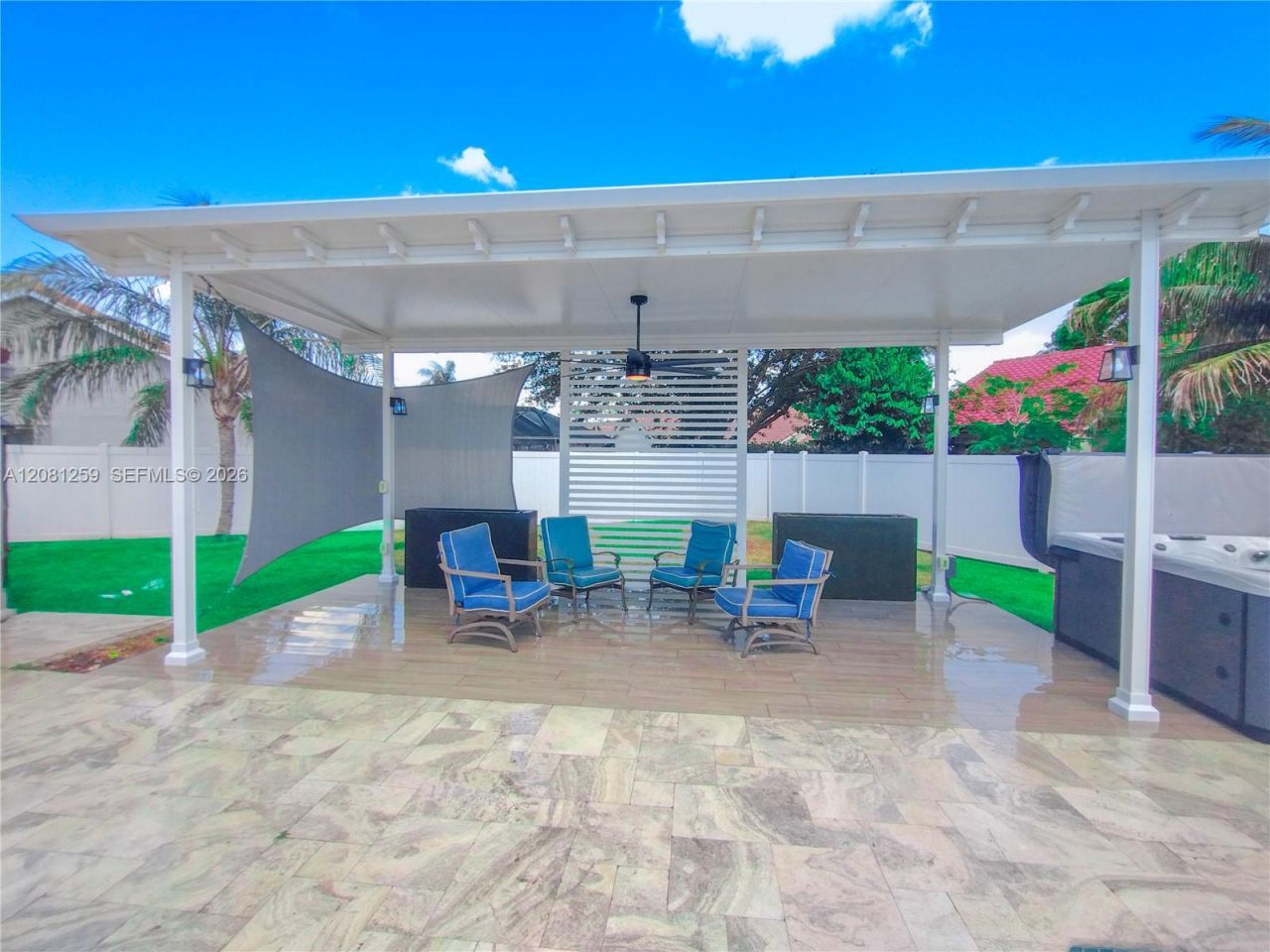 5780 Sun Pointe Circle , Boynton Beach, FL 33437 Photo