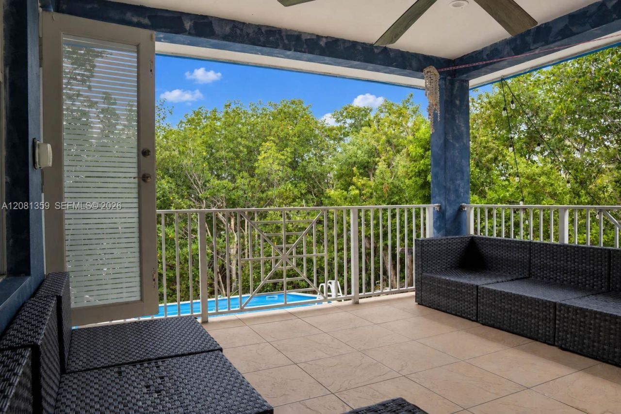 350 Hazel St, Key Largo, FL 33037 Photo