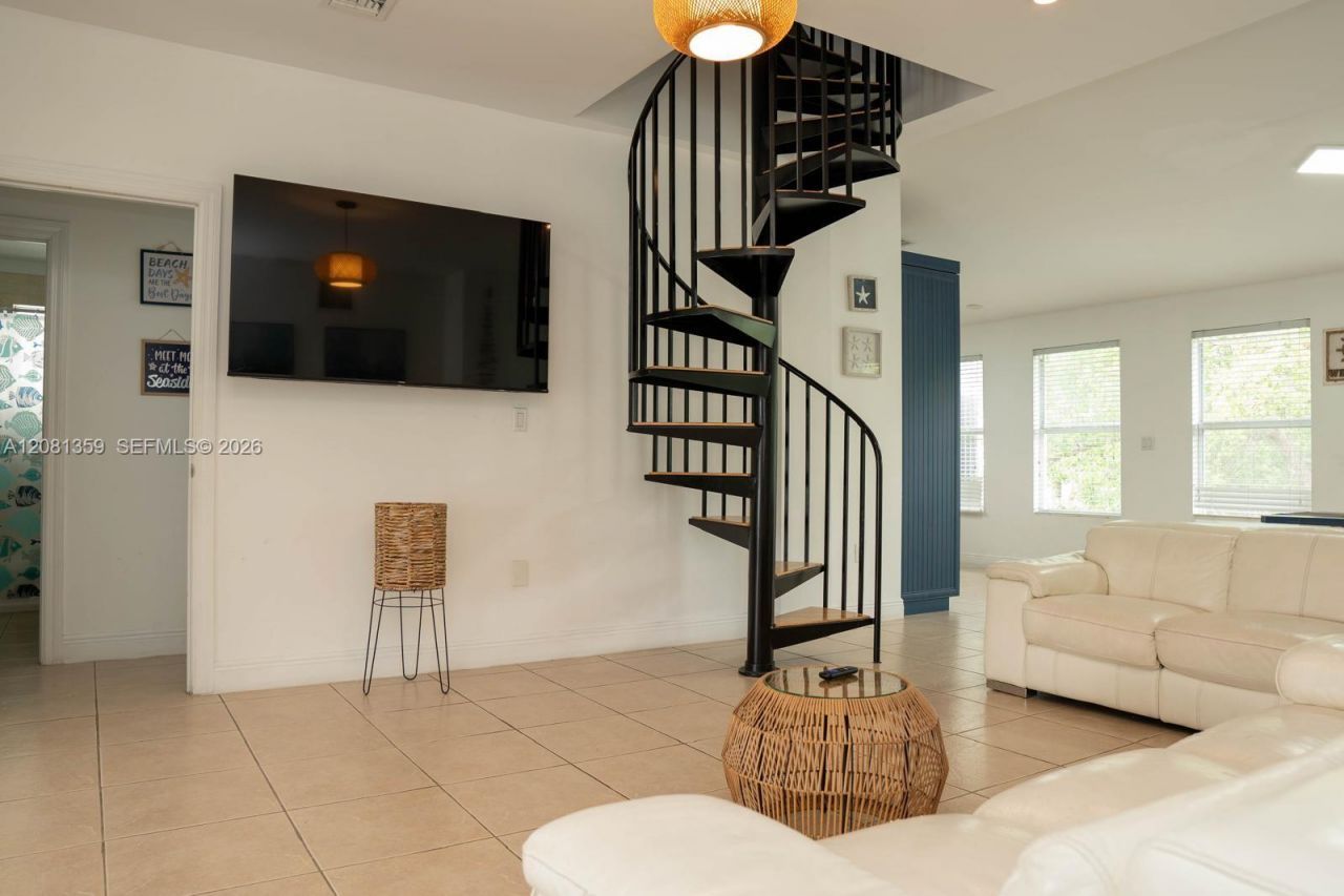 350 Hazel St, Key Largo, FL 33037 Photo