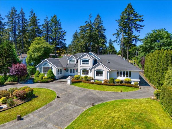 2415 Departure Bay Rd , Nanaimo, BC V9S 3W1