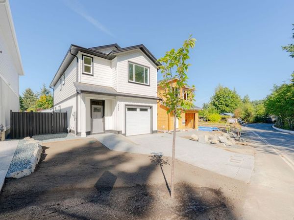 1342 Mckinley Rd , Ladysmith, BC V9G 1R2