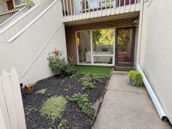 26A RIVERHILL , NEW HOPE, PA 18938