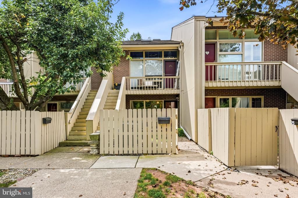 26A RIVERHILL, NEW HOPE, PA 18938