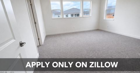 6807 Parker Peak Court, Unit A, Sparks, NV 89436 Photo