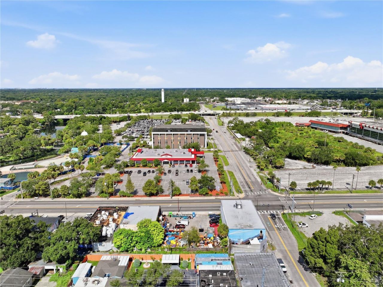 8145 N Nebraska Ave, Tampa, FL 33604 Photo