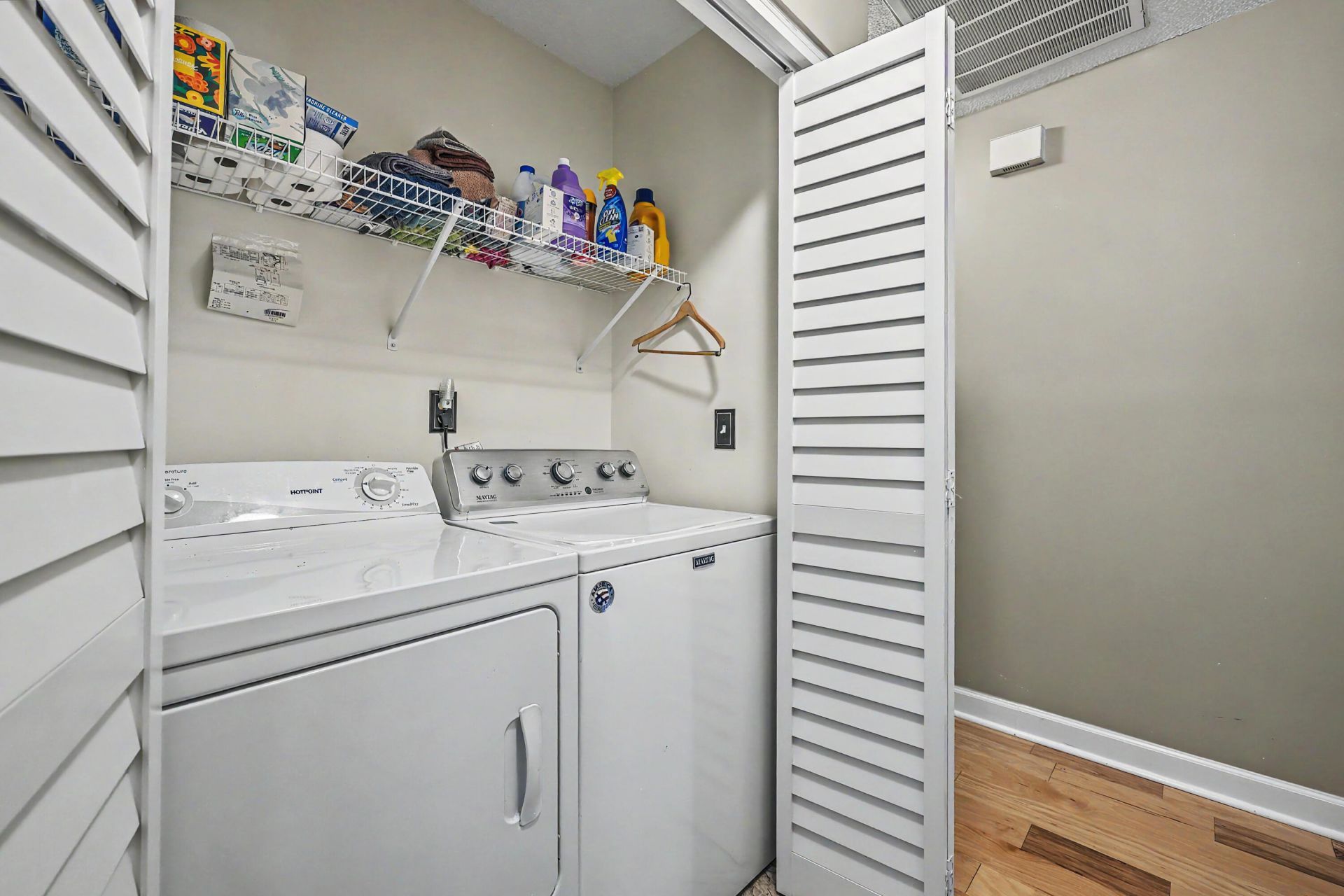 102 Dockwell Lane Photo 24