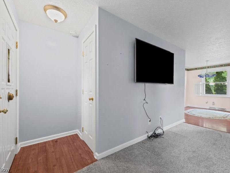 8508 Kellydale Street NW, Massillon, OH 44646 Photo 4