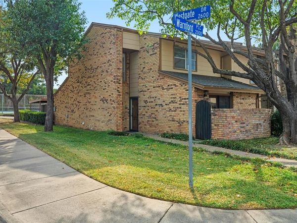 2014 Warnford Place, Arlington, TX 76015