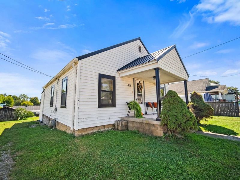 419 E Mulberry Street, West Union, OH 45693 Photo 2