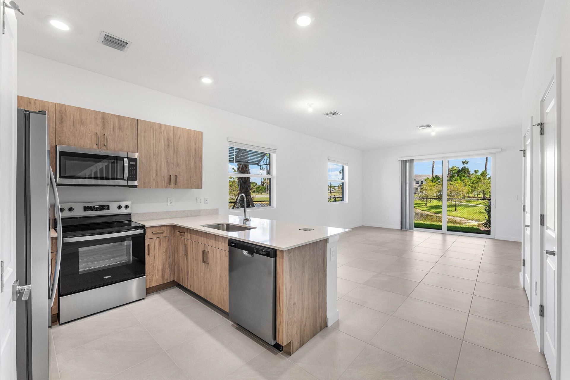 157 Lakeside Landing Court, Royal Palm Beach, FL 33411 Photo