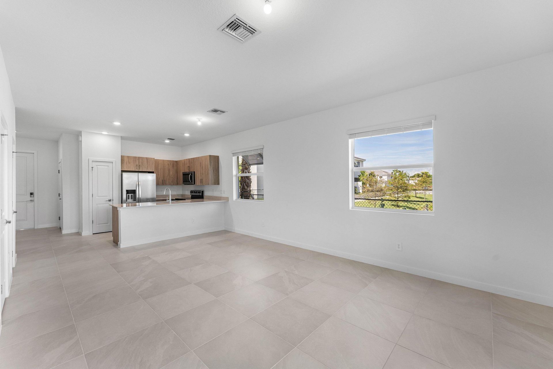 157 Lakeside Landing Court, Royal Palm Beach, FL 33411 Photo