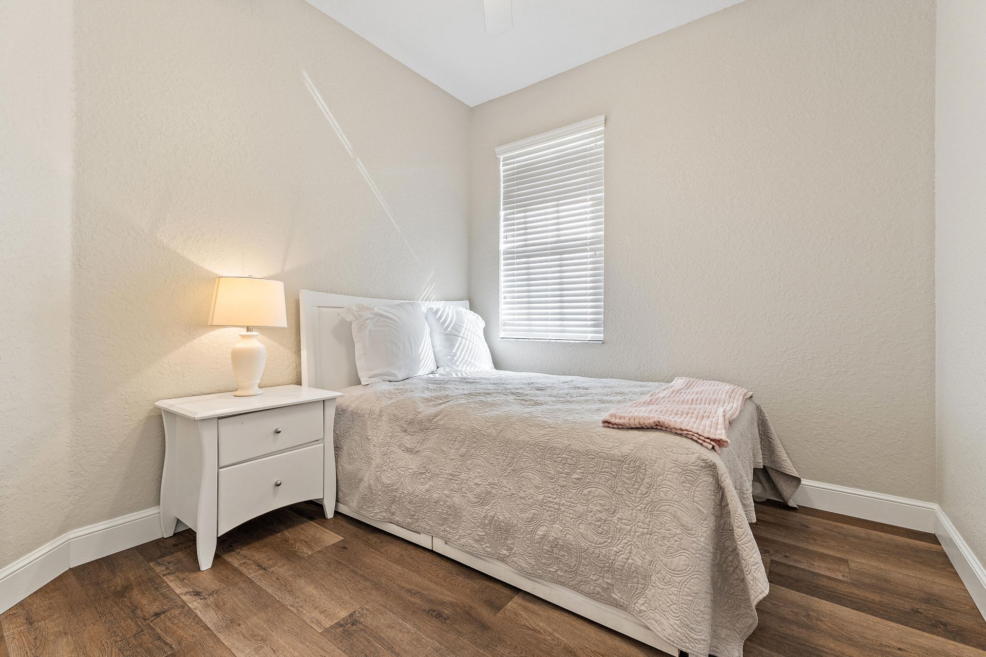 1561 SE Wilshire Place, Unit 204, Stuart, FL 34994 Photo