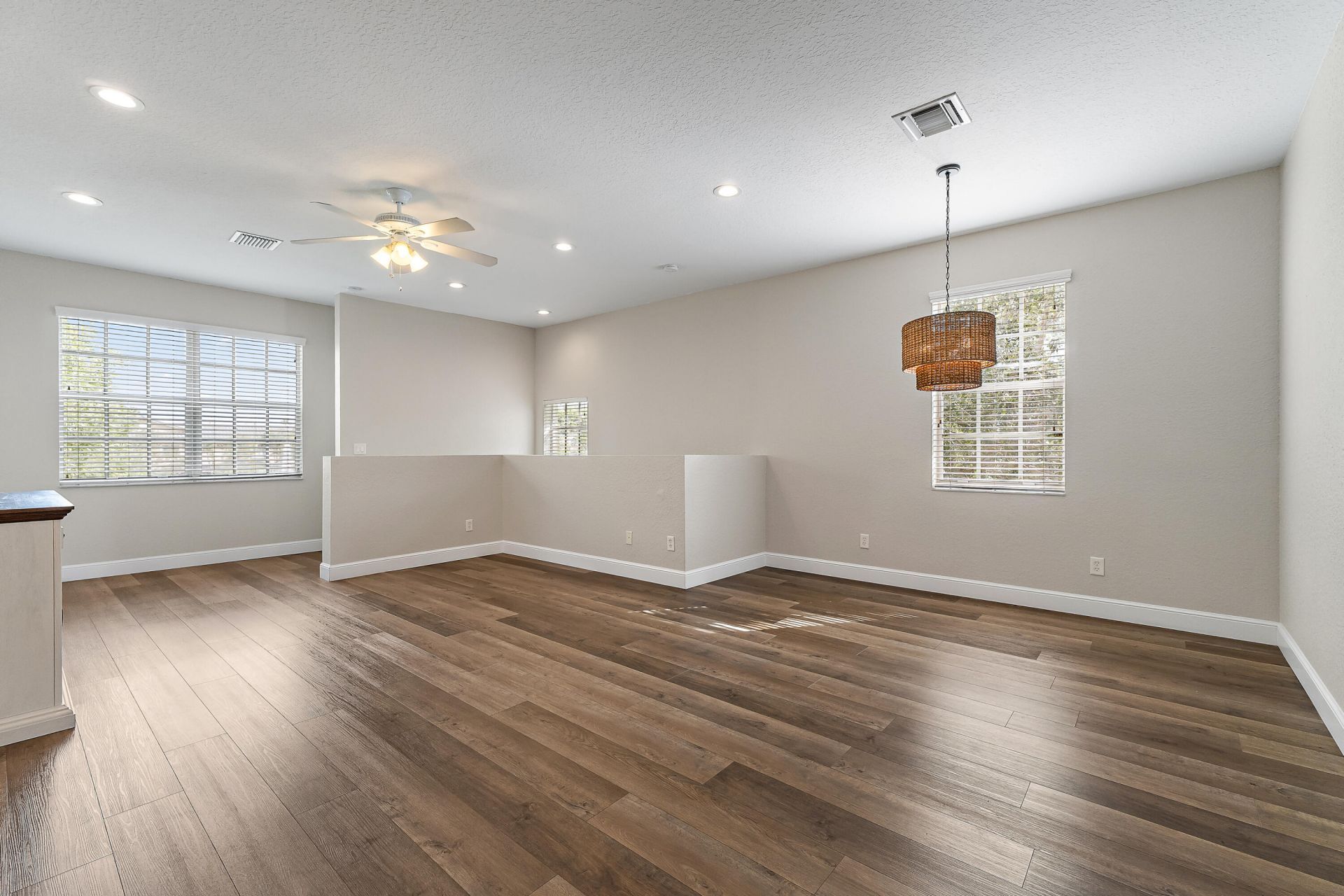 1561 SE Wilshire Place, Unit 204, Stuart, FL 34994 Photo