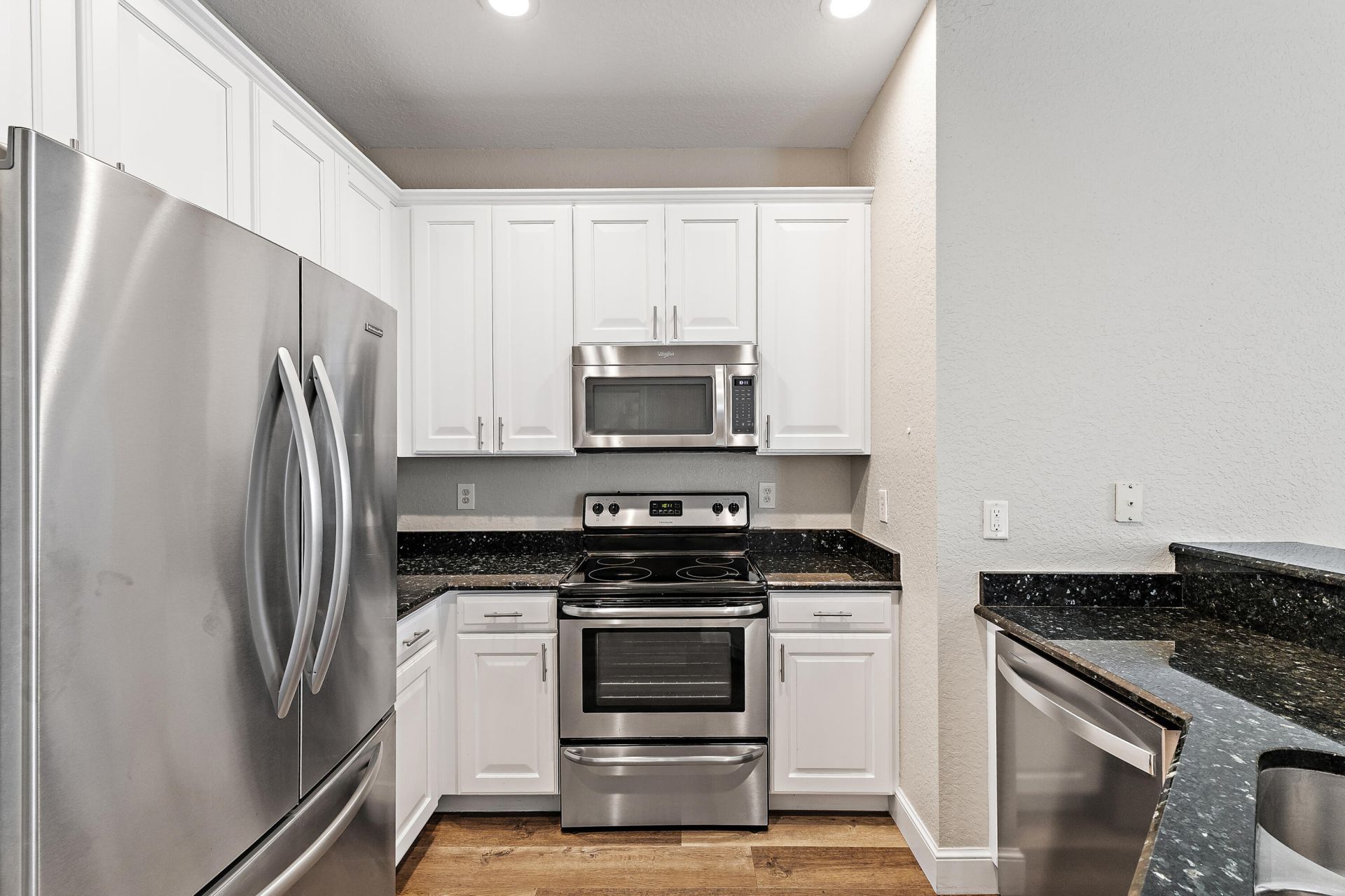 1561 SE Wilshire Place, Unit 204, Stuart, FL 34994 Photo