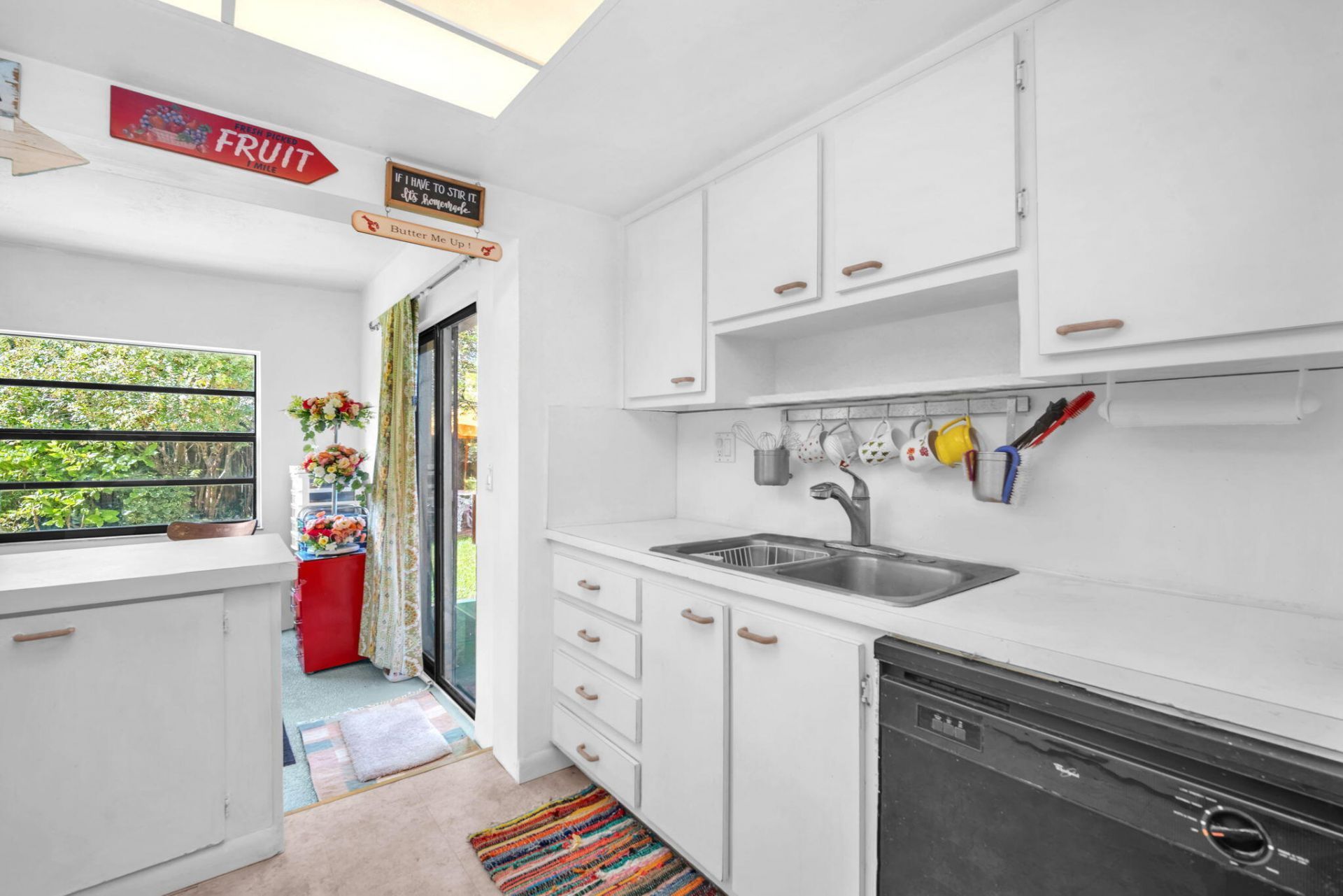 8380 NW 28th Street, Sunrise, FL 33322 Photo