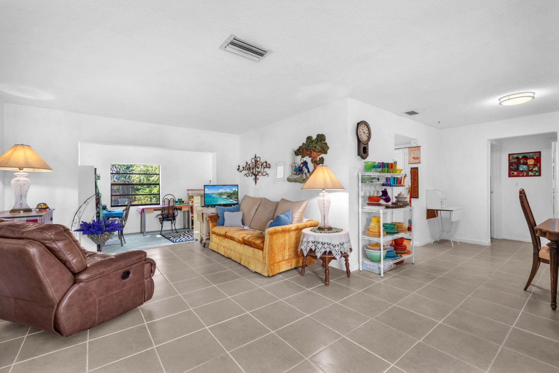 8380 NW 28th Street, Sunrise, FL 33322 Photo