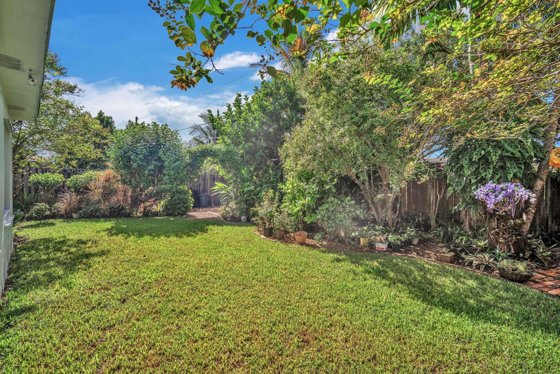 8380 NW 28th Street, Sunrise, FL 33322 Photo