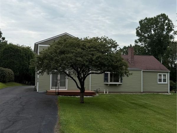 6419 Hampsher Road, Clinton, OH 44216