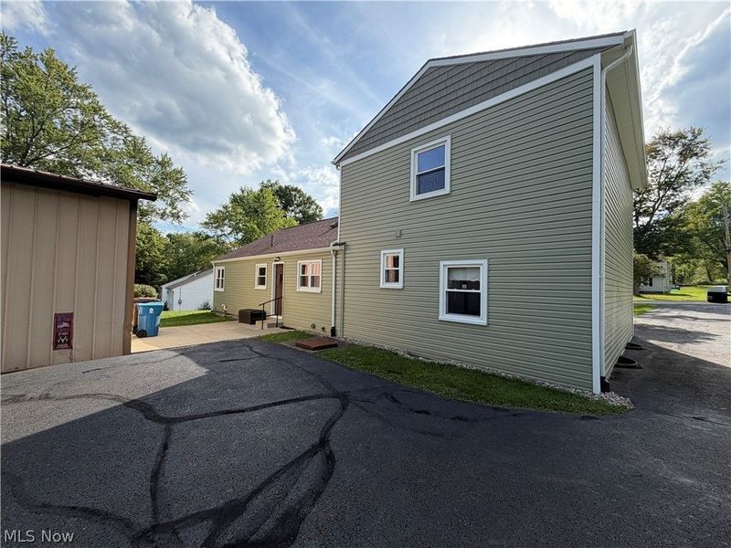 6419 Hampsher Road, Clinton, OH 44216 Photo 3