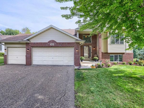 10324 Kalen Lane NE, Hanover, MN 55341