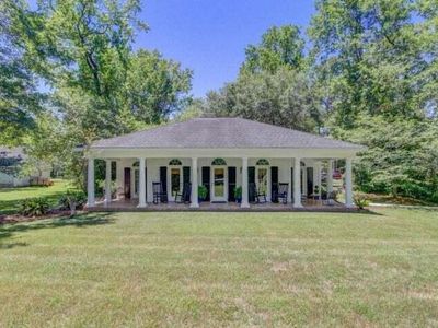 204 Salisbury Drive, Summerville, SC 29483