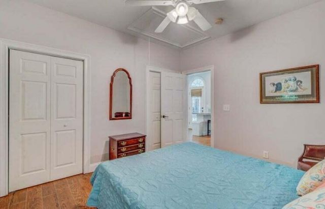 204 Salisbury Drive Photo 13
