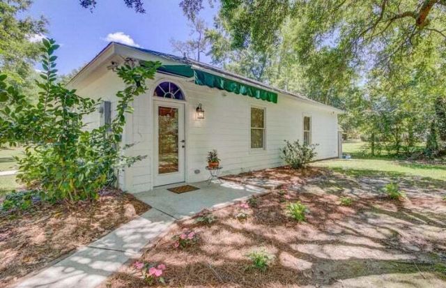 204 Salisbury Drive Photo 17