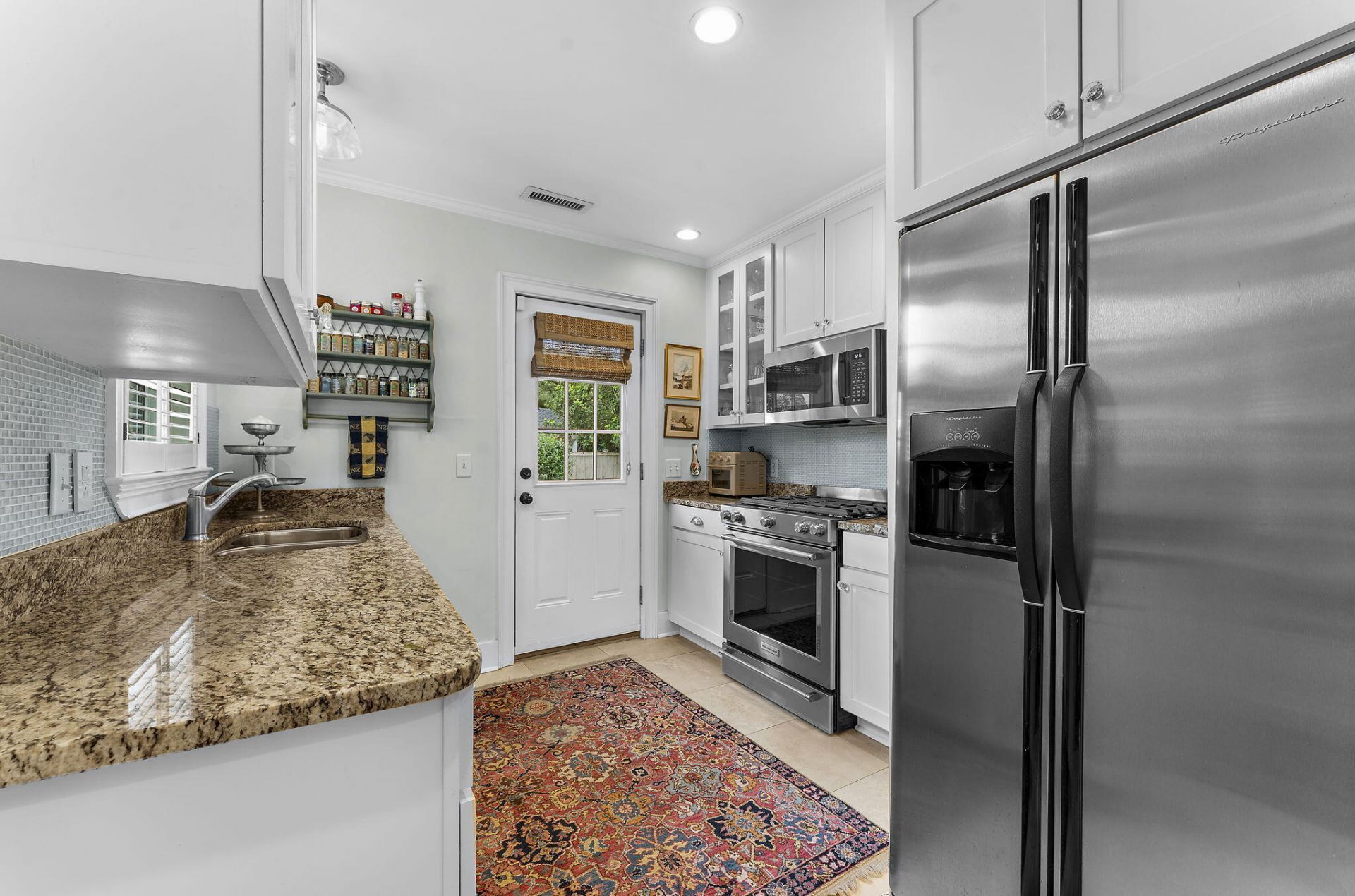 27 Sothel Avenue Photo 11