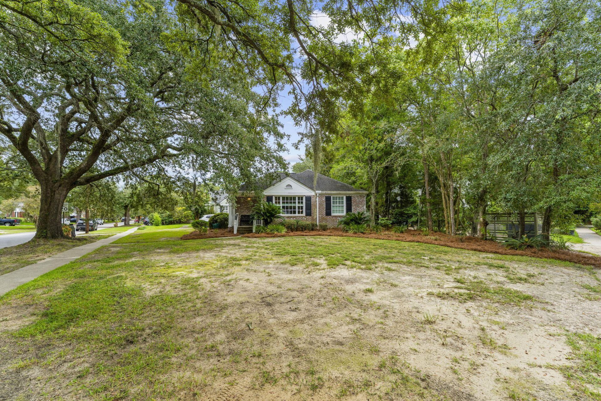 27 Sothel Avenue Photo 35