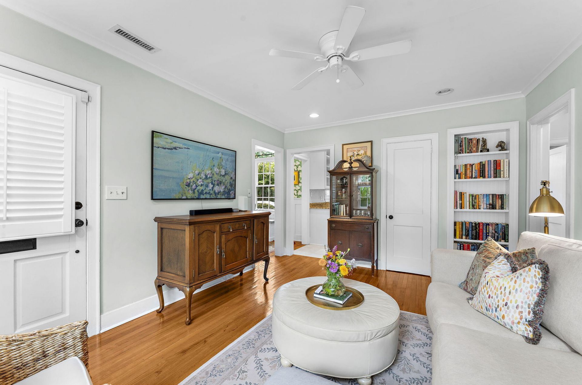 27 Sothel Avenue Photo 6