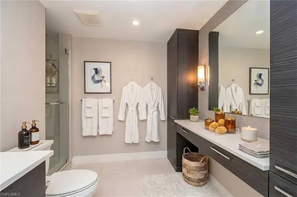 4530 Gulf Shore Blvd N, Unit 2-212, Naples, FL 34103 Photo