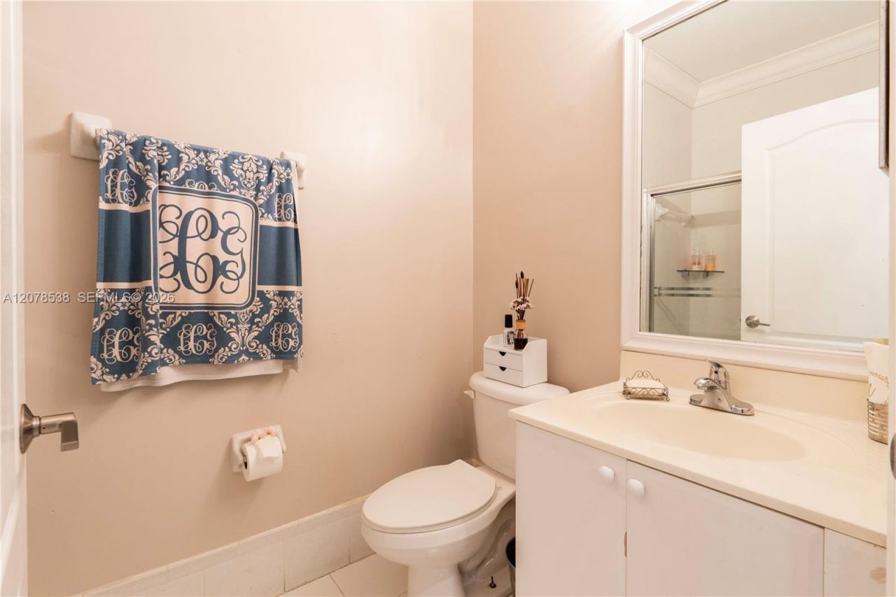 14918 SW 10th St , Miami, FL 33194 Photo