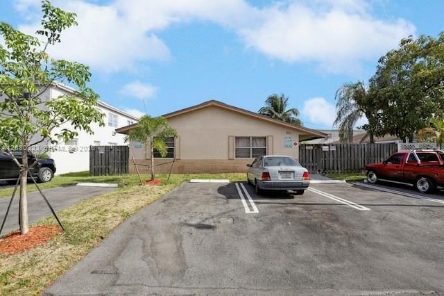 231 SW 8th Ct , Pompano Beach, FL 33060 Photo