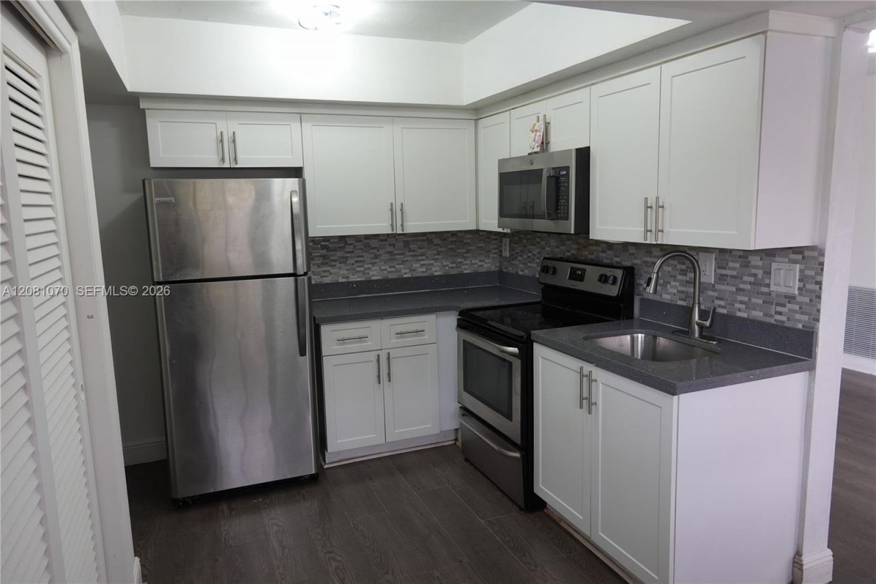 2081 Utopia Dr , Miramar, FL 33023 Photo