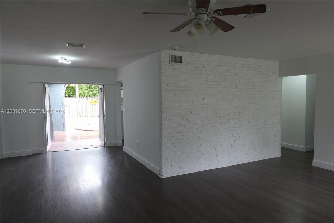 2081 Utopia Dr , Miramar, FL 33023 Photo