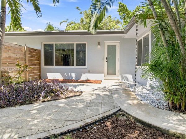 1621 NE 25th St, Unit 1621, Wilton Manors, FL 33305