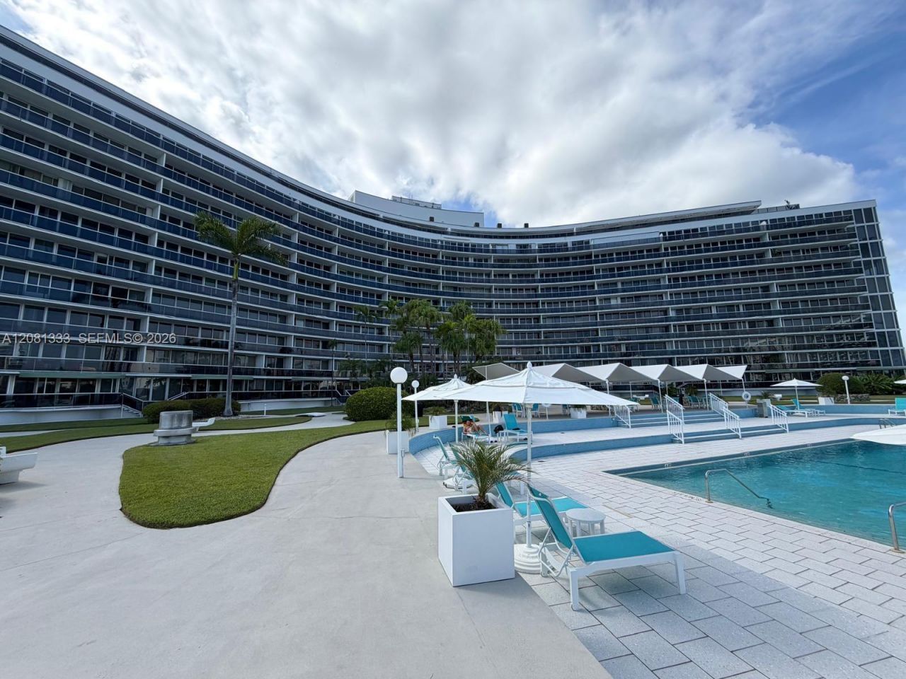900 Bay Dr, Unit 615, Miami Beach, FL 33141 Photo