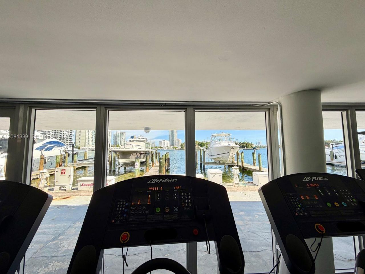 900 Bay Dr, Unit 615, Miami Beach, FL 33141 Photo