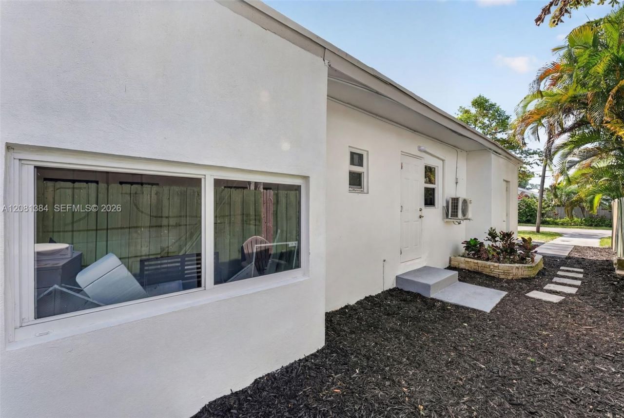 401 NE 14th Ave , Fort Lauderdale, FL 33301 Photo