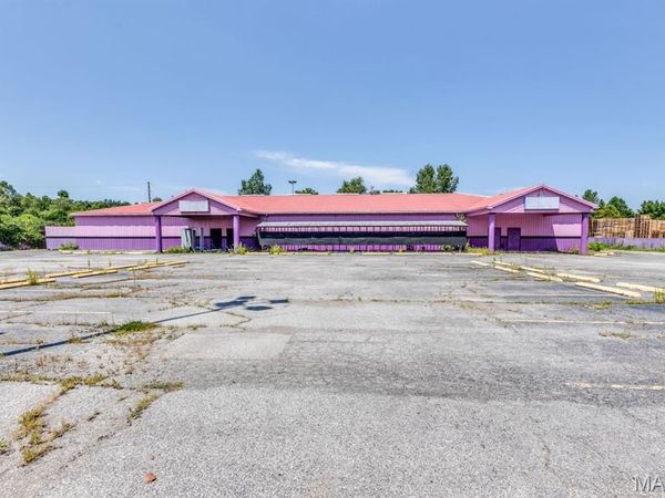 243 S 88th Street , East St Louis, IL 62207