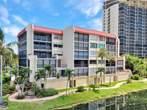 7129 Lakeridge View CT, Unit 302, FORT MYERS, FL 33907